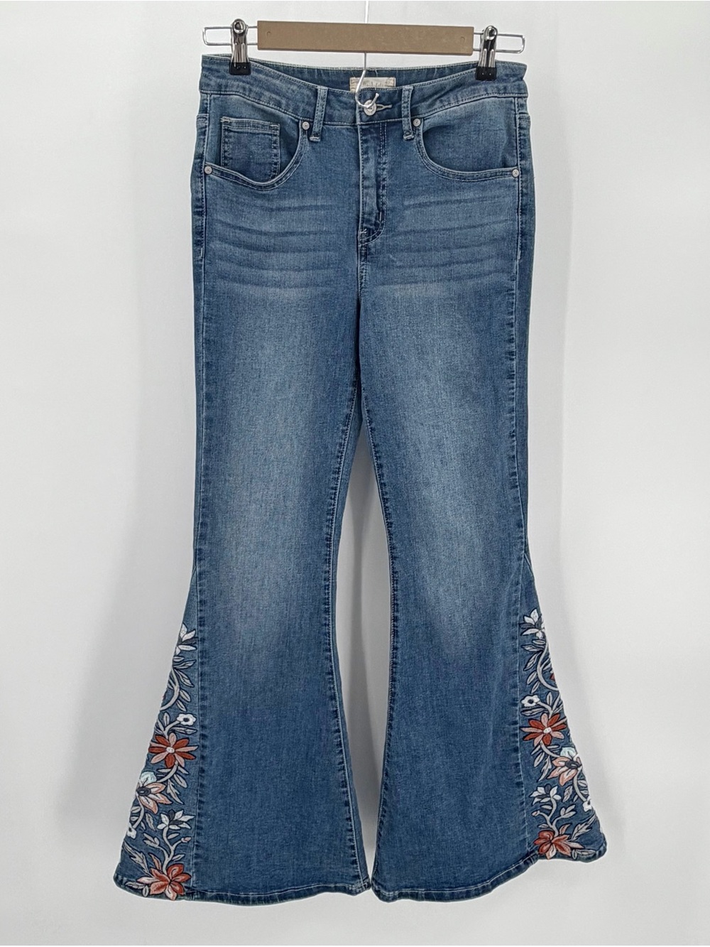 Altar’d State Jeans Womens 26 Blue Denim Flare Embroidered Floral Boho Festival